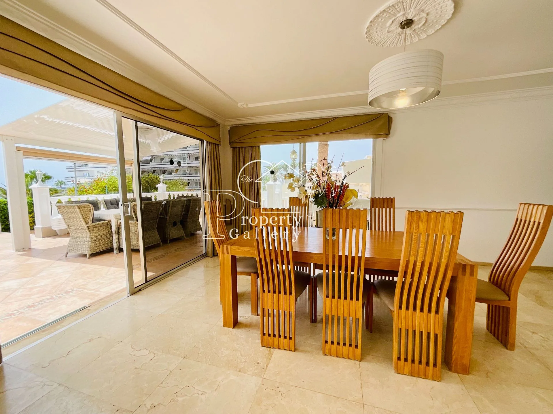 Villa for Sale in Playa de las Américas