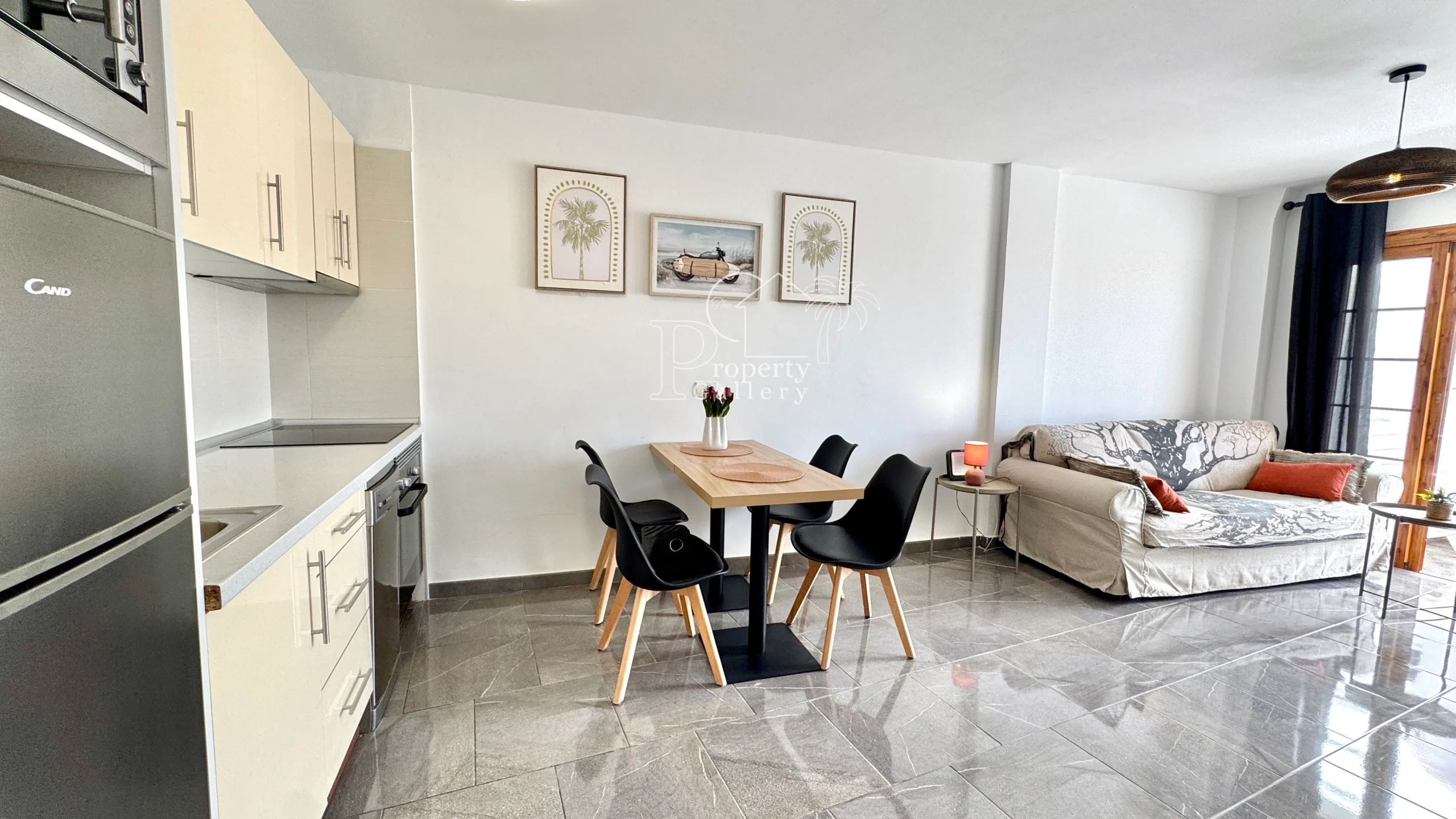 Apartment for Sale in Garden City, San Eugenio Bajo