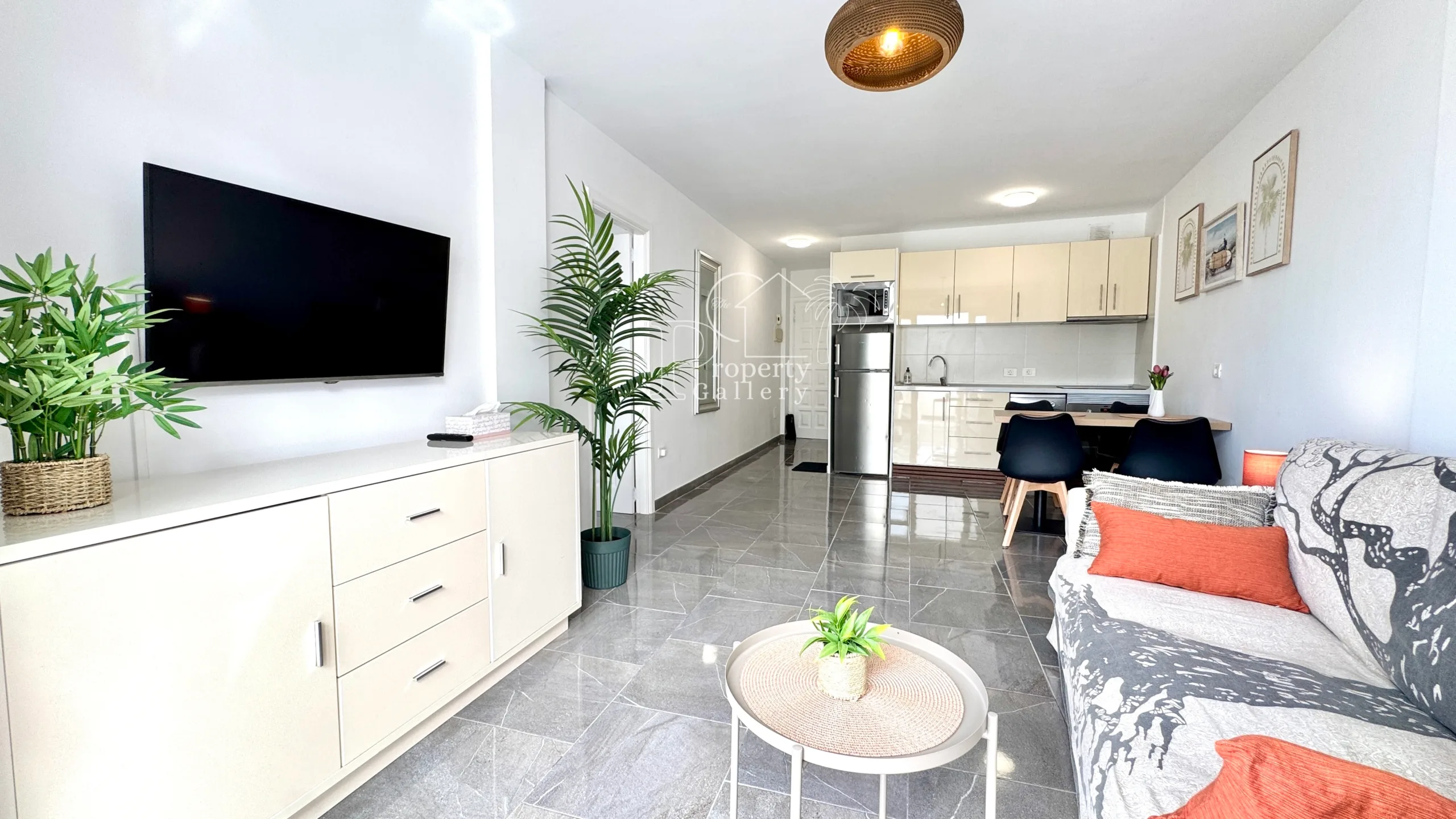 Apartment for Sale in Garden City, San Eugenio Bajo