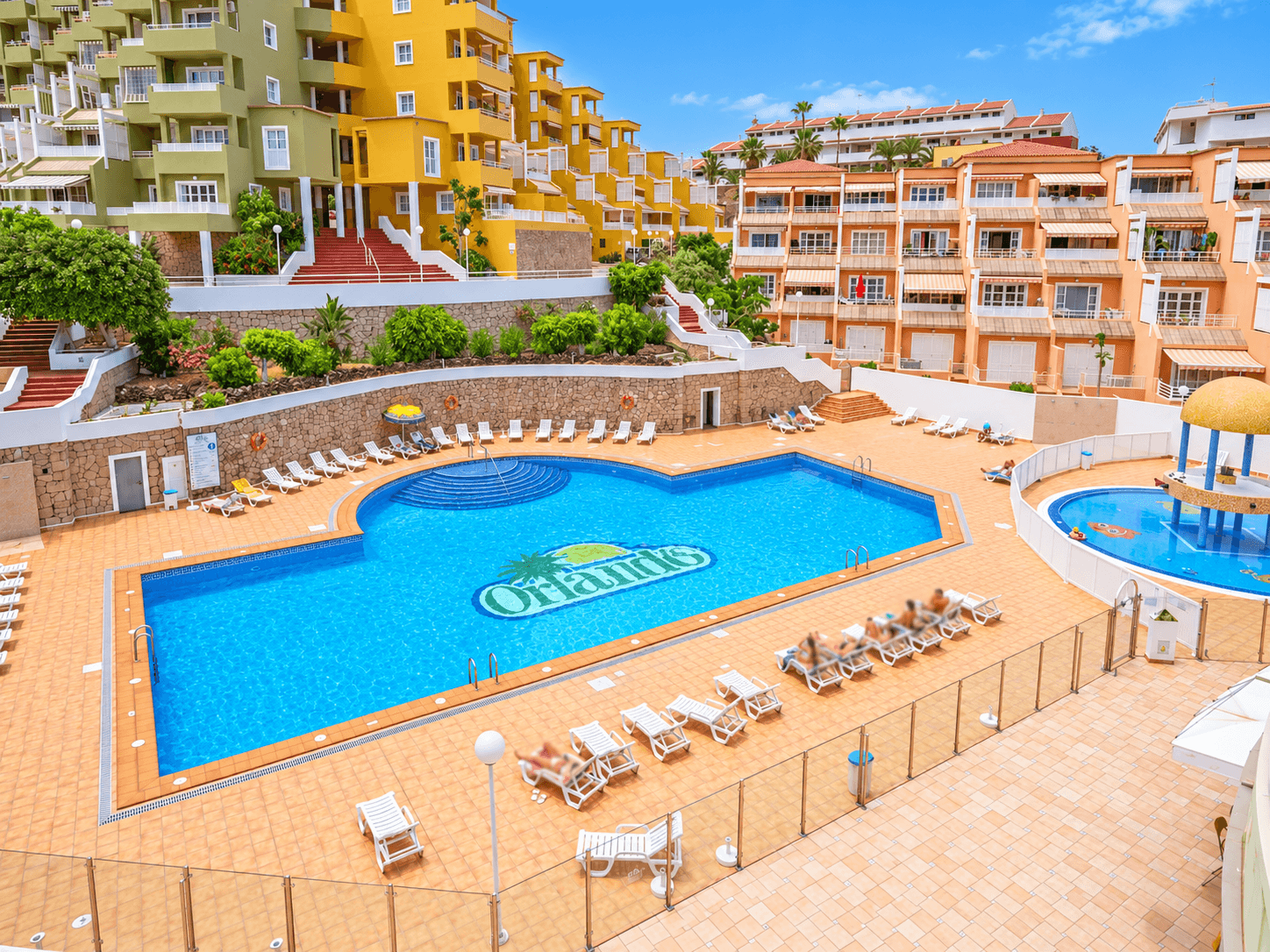 Apartment for sale in Torviscas with communal pool view at Orlando complex