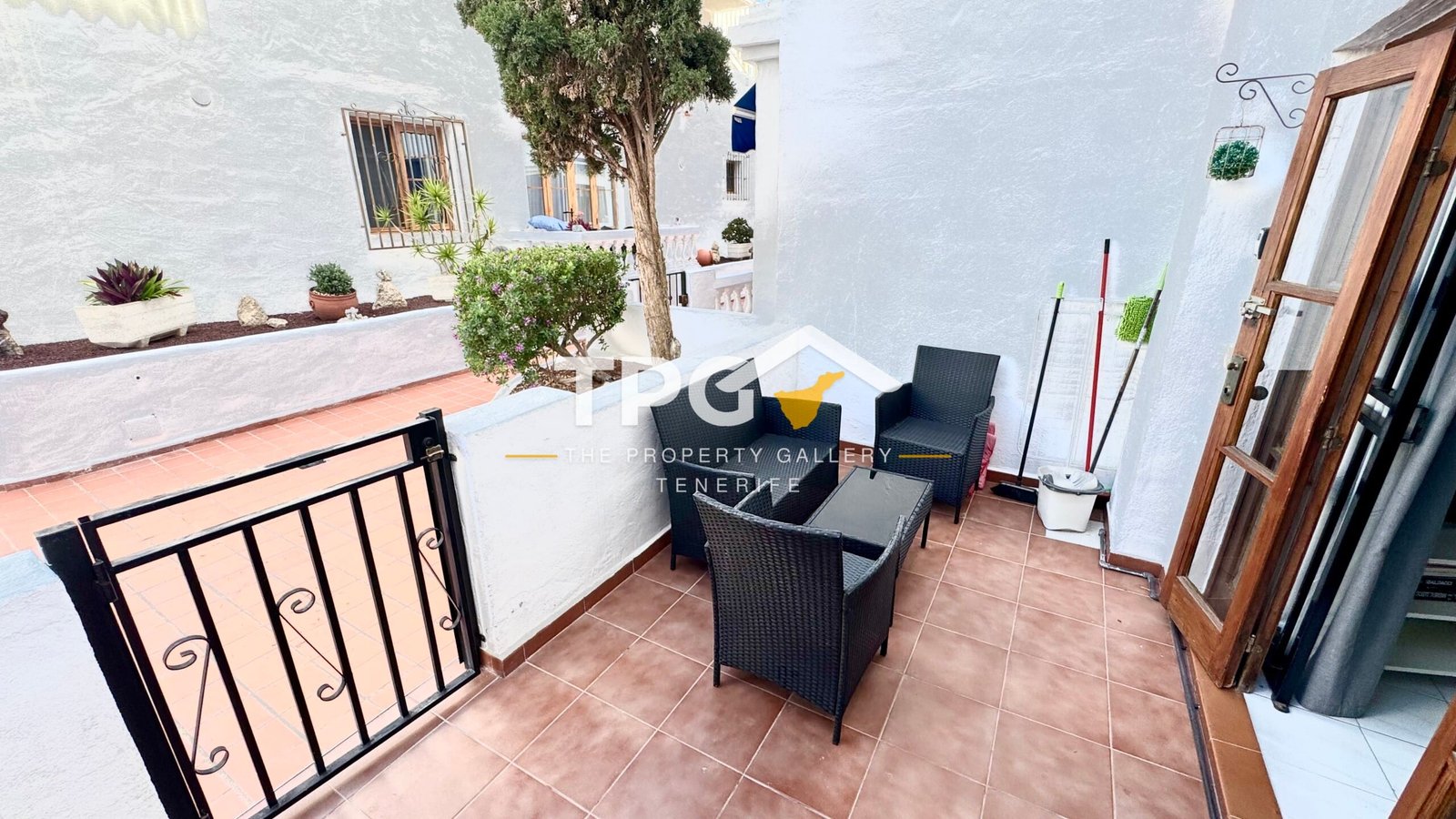 TPG A492 Port Royale0011 Studio Apartment for Sale in Port Royale, Los Cristianos