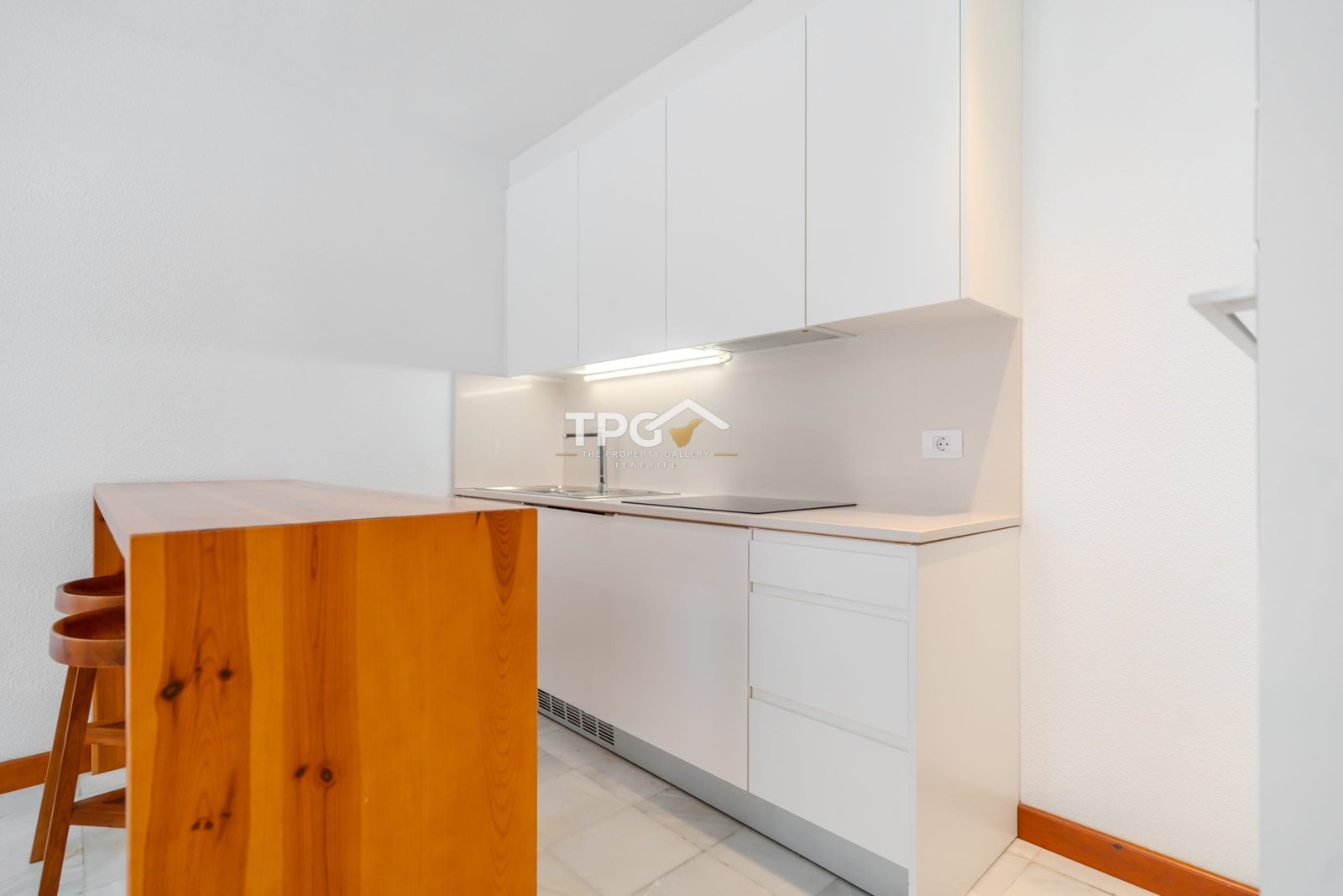 Beachfront Apartment for Sale in Parque Santiago 3