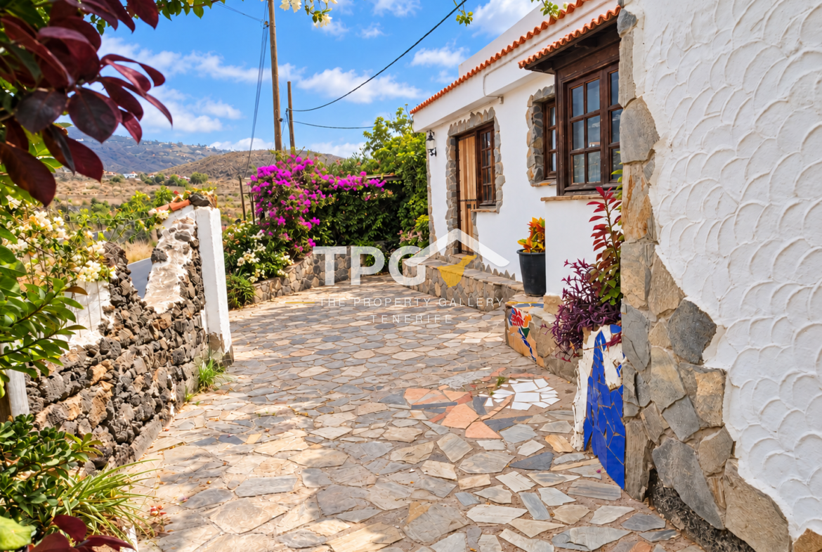 Country House for Sale in Arona, Tenerife